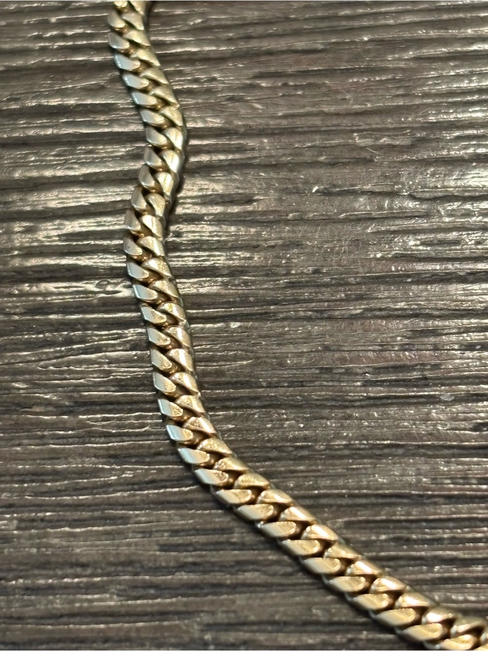 Gold chain - Picture 4 of 11